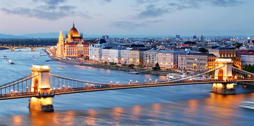 Orta Avrupa'nın Altın Üçgeni Cesky Krumlov & Bratislava Turları Dahil Sömestre Özel THY ile 7 Gece 8 Gün (BUD-PRG) - Görsel 3