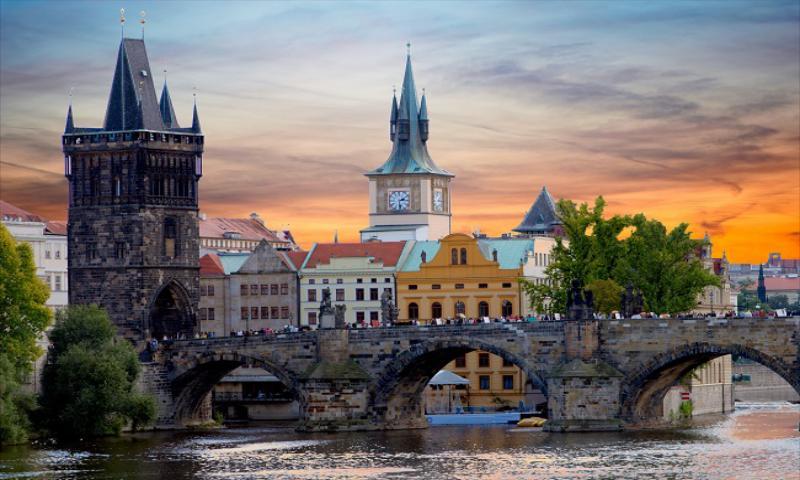 Orta Avrupa'nın Altın Üçgeni Cesky Krumlov & Bratislava Turları Dahil Sömestre Özel THY ile 7 Gece 8 Gün (BUD-PRG) - Görsel 4